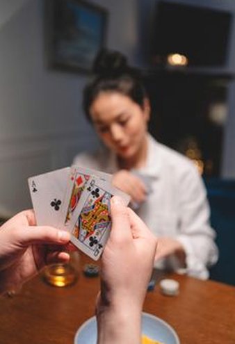 xóc đĩa di động 8Day